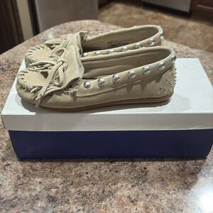 Rebecca Minkoff Studded Kilty Moc in Stone! Wore once!! ❤️‍🔥